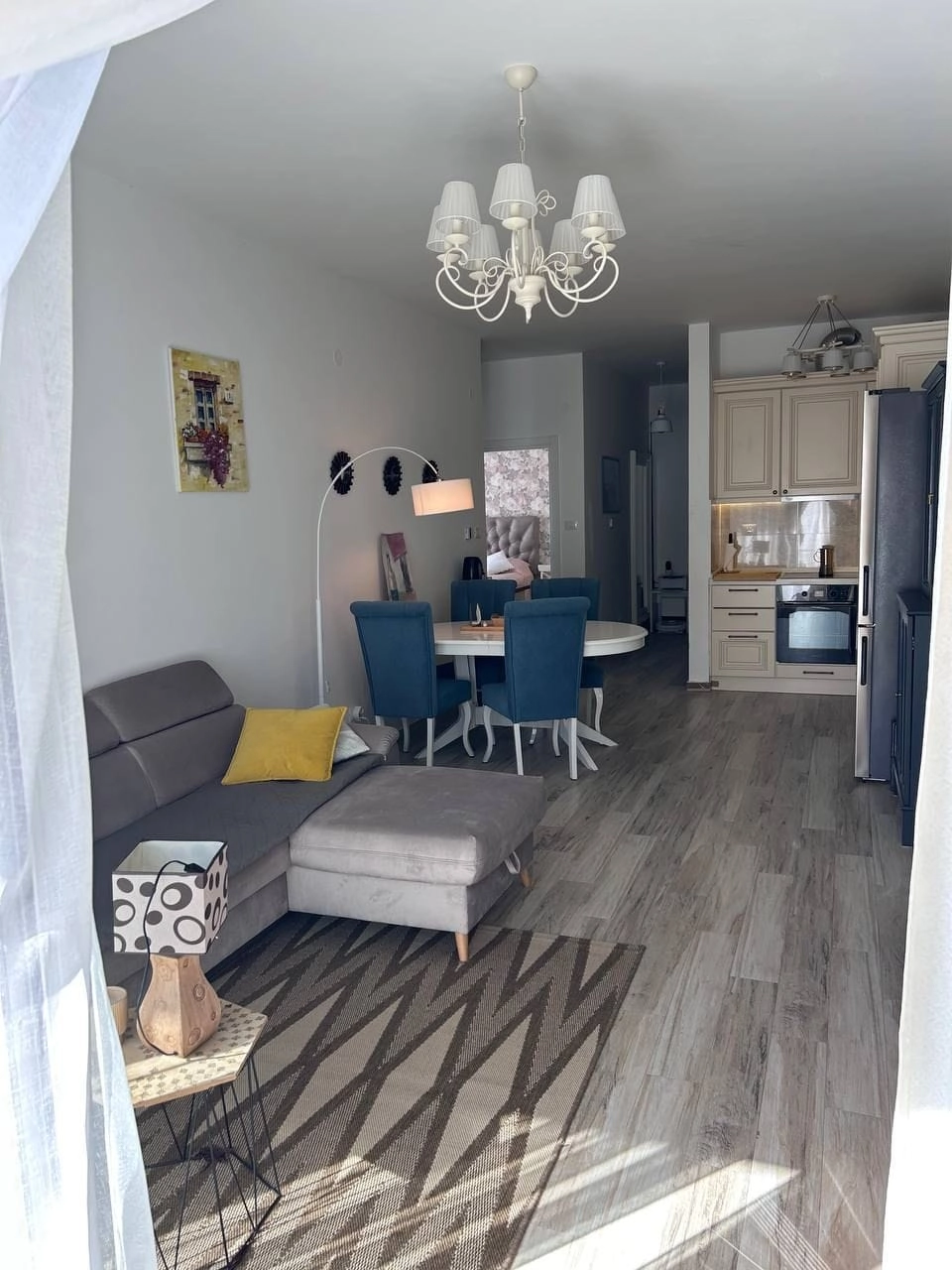Dvosoban-stan-u-kompleksu-na-prvoj-liniji-mora-Dobra-Voda-Bar-4 Dvosoban stan 83 m² – Dobra Voda, Bar — fotografija 5