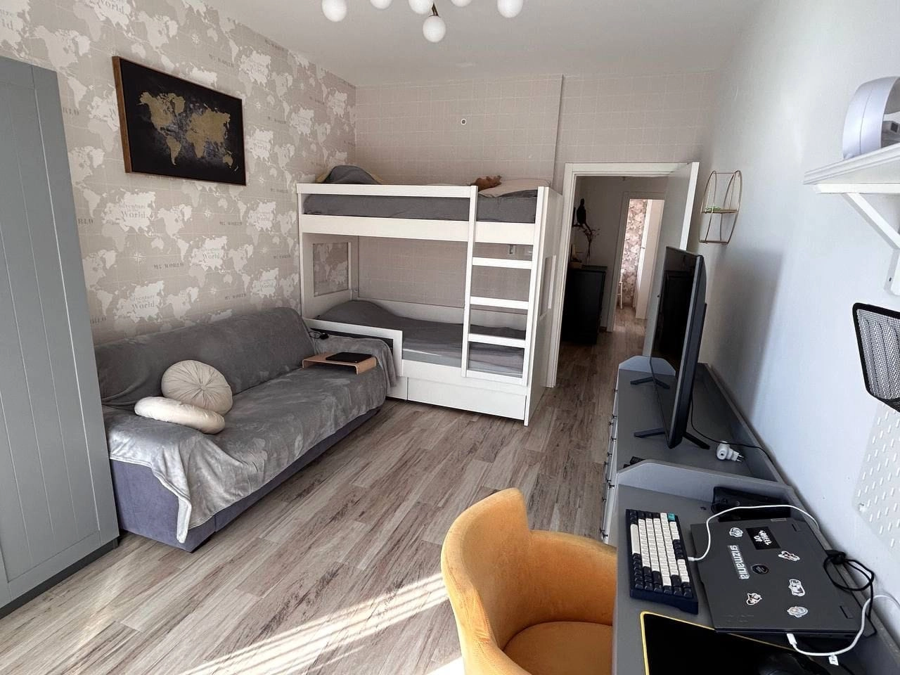Dvosoban-stan-u-kompleksu-na-prvoj-liniji-mora-Dobra-Voda-Bar-8 Dvosoban stan 83 m² – Dobra Voda, Bar — fotografija 9