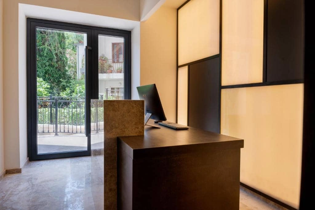 Garsonjera-u-kompleksu-Allure-Condo-Hotel-4-Budva-3 Garsonjera 35 m² – Budva — fotografija 4