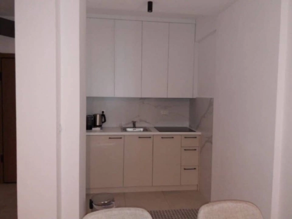 Garsonjera 35 m² – Budva — fotografija 9