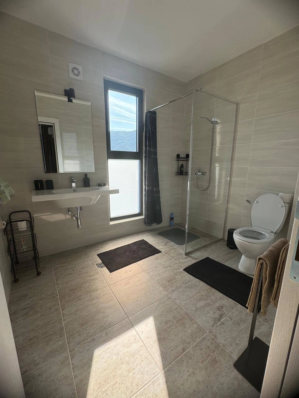 Kuca-sa-bazenom-u-Lastvi-Grbaljskoj-Budva-9 Kuća 165 m² – Budva — fotografija 10