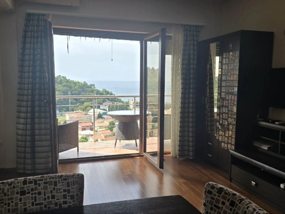 Dvosoban stan 74 m² – Petrovac, Budva — fotografija 2