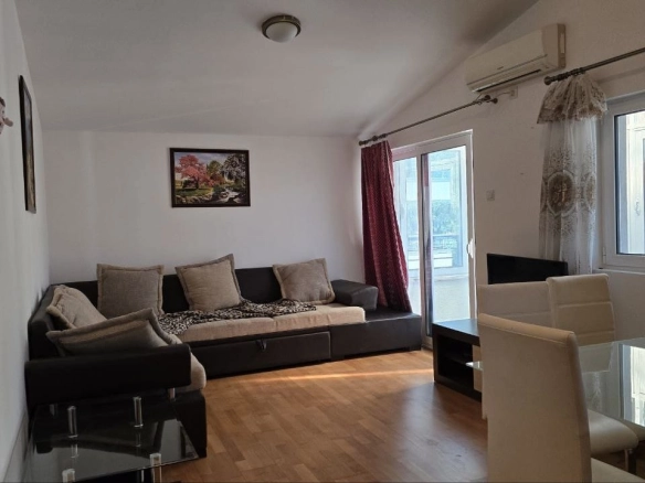 Dvosoban stan 74 m² – Petrovac, Budva — fotografija 2