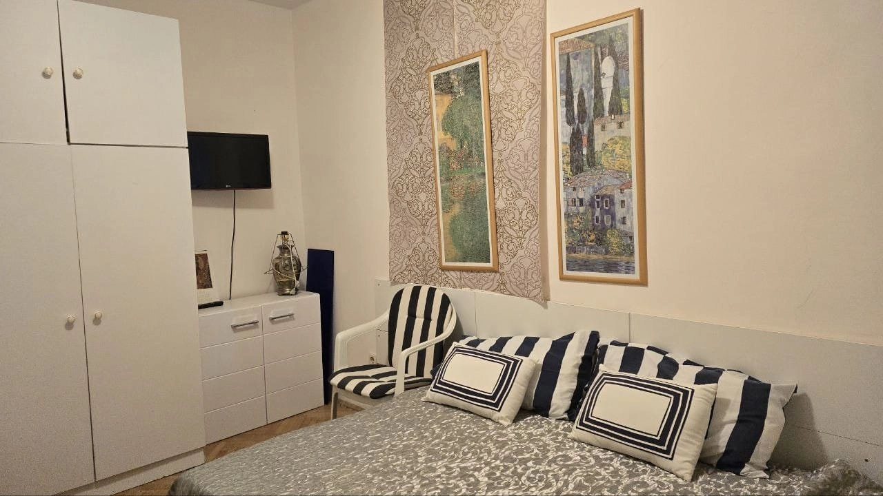 Dvosoban-stan-sa-terasom-u-Petrovcu-Budva-4 Dvosoban stan 56 m² – Petrovac, Budva — fotografija 5