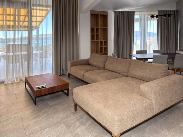 Dvosoban stan 185 m² – Mažina, Tivat — fotografija 7