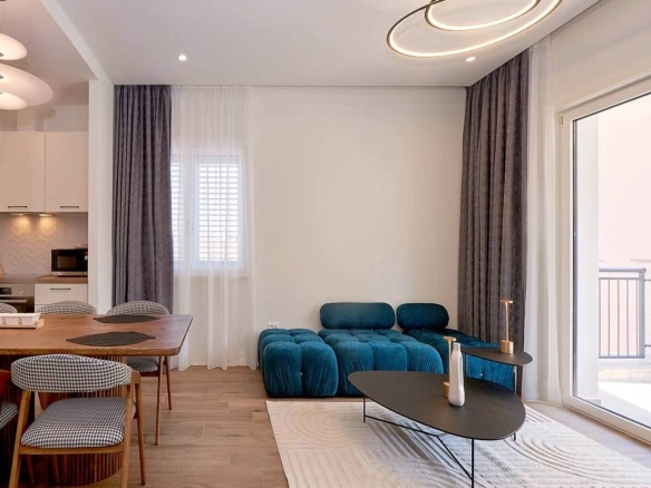 Dvosoban stan 80 m² – Tivat — fotografija 3