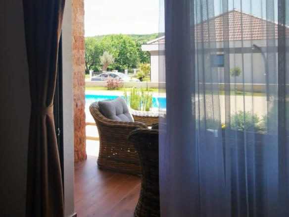 Kuća 80 m² – Lastva Grbaljska, Budva — fotografija 3