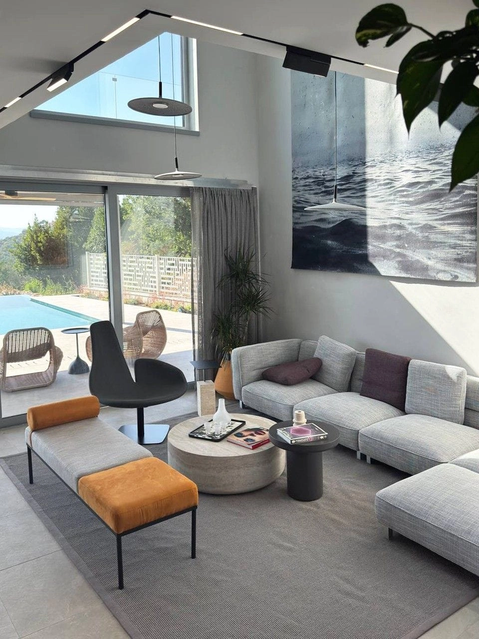 Kuca-sa-bazenom-i-pogledom-na-more-Tudorovici-Budva-4 Kuća 230 m² – Tudorovići, Budva — fotografija 5