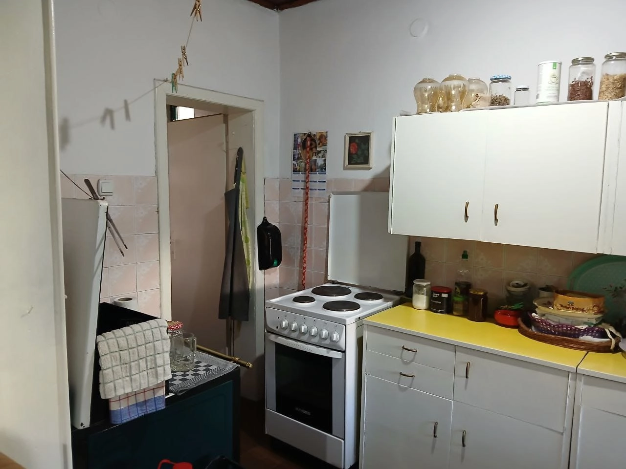 Prizemna-kuca-sa-dvoristem-u-Polju-Bar-8 Kuća 80 m² – Polje, Bar — fotografija 9