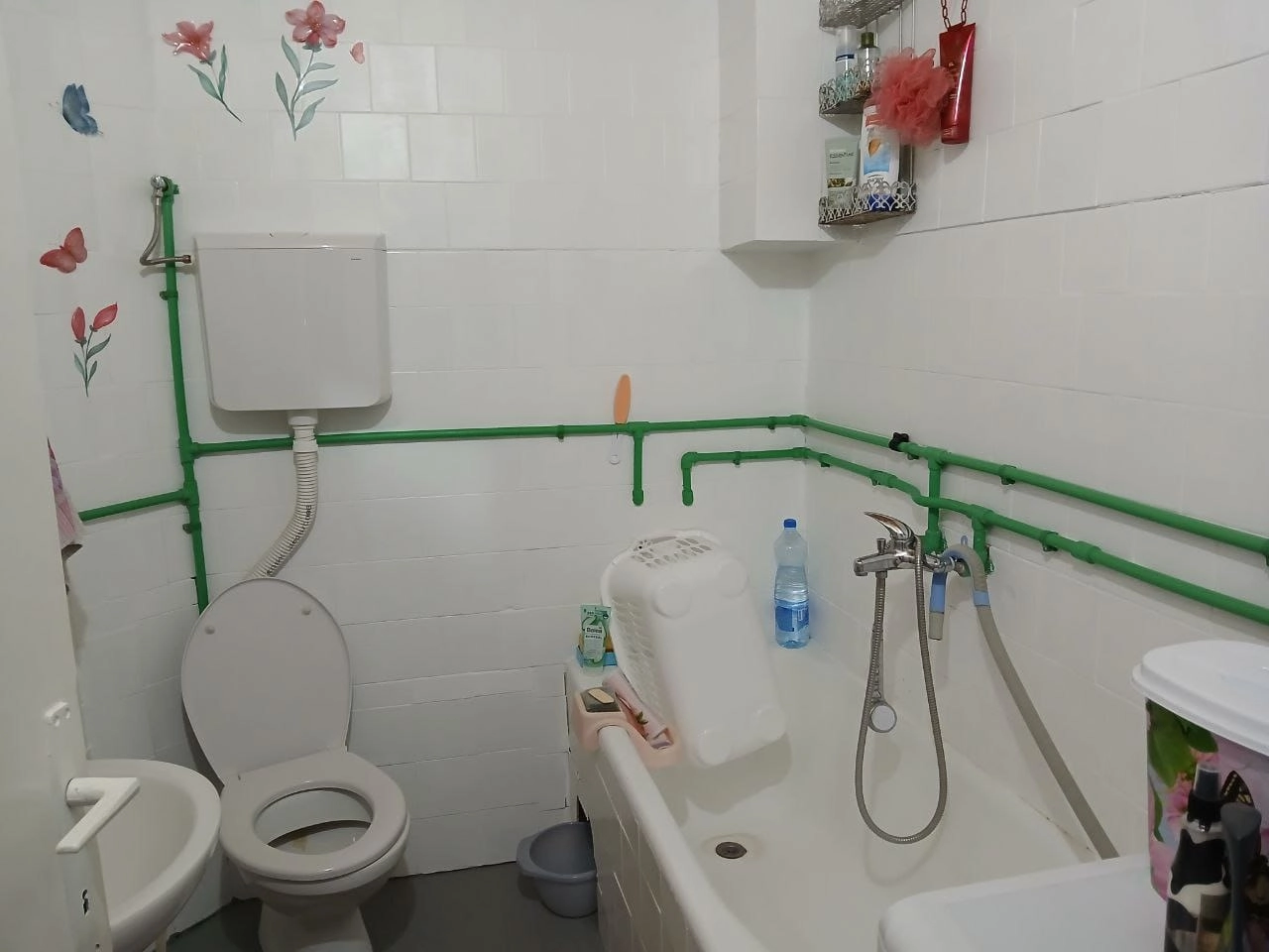 Prizemna-kuca-sa-dvoristem-u-Polju-Bar-9 Kuća 80 m² – Polje, Bar — fotografija 10