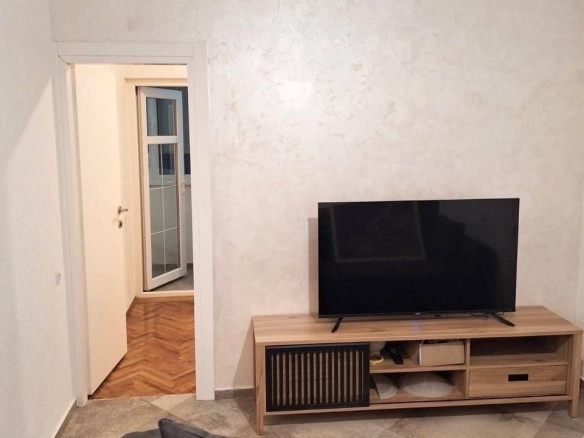 Dvosoban stan 55 m² – Tivat — fotografija 4