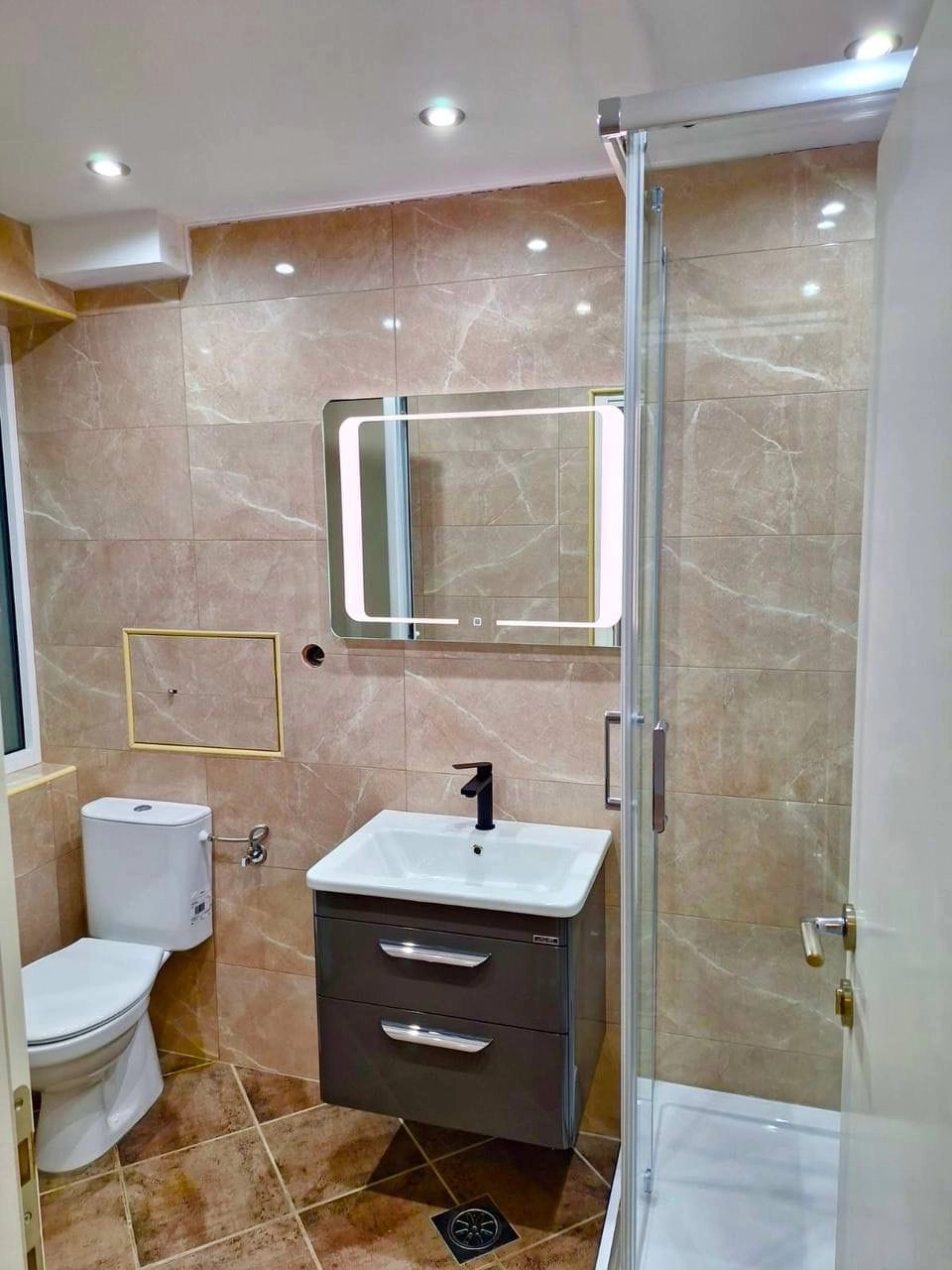 Dvosoban-stan-u-centru-Tivta-7 Dvosoban stan 55 m² – Tivat — fotografija 8