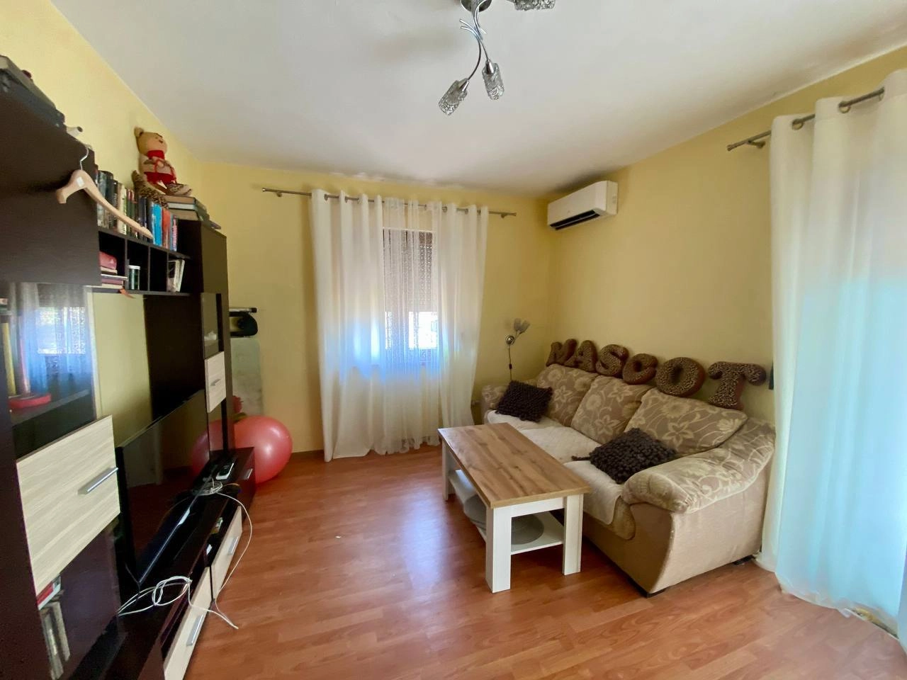 Trospratna-kuca-sa-placem-i-pogledom-na-more-Susanj-Bar-4 Kuća 220 m² – Šušanj, Bar — fotografija 5