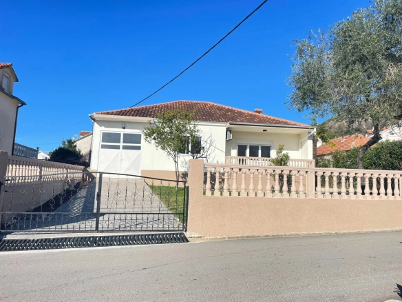 Kuća 118 m² – Tivat — fotografija 2