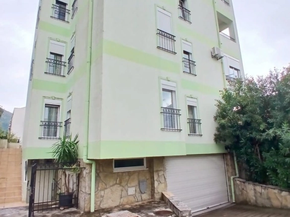 Dvosoban stan 78 m² – Budva — fotografija 3