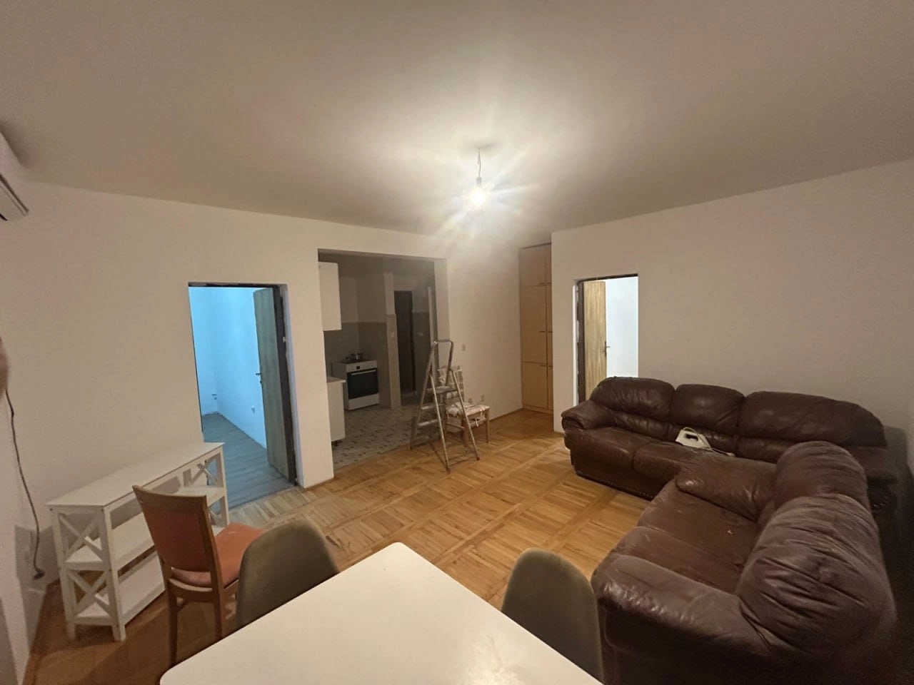 Namjesten-dvosoban-stan-na-Mainskom-Putu-Budva-1 Dvosoban stan 62 m² – Budva — fotografija 2