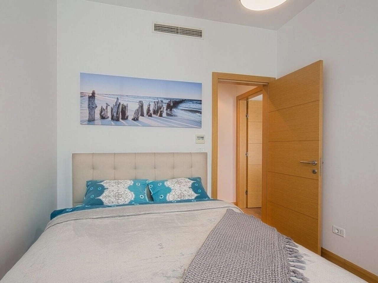 Dvosoban-stan-u-centru-Budve-XYZ-Building-7 Dvosoban stan 77 m² – Budva — fotografija 8