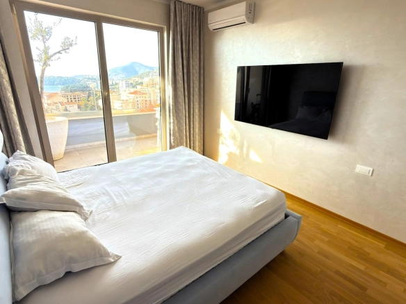 Trosoban stan 184 m² – Bečići, Budva — fotografija 7