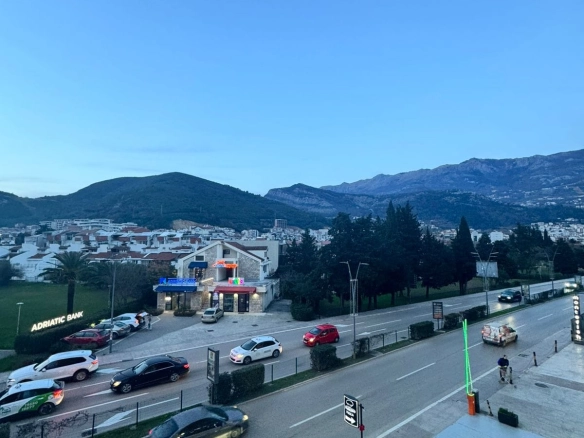 Dvosoban stan 47 m² – Centar, Budva — fotografija 3