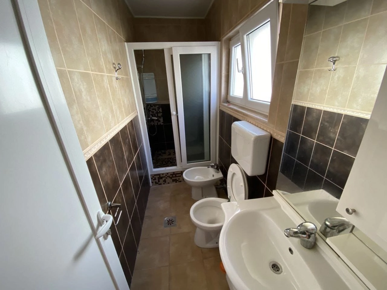 Kuća 180 m² – Tivat — fotografija 8