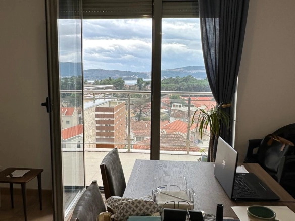 Dvosoban stan 87 m² – Tivat — fotografija 5