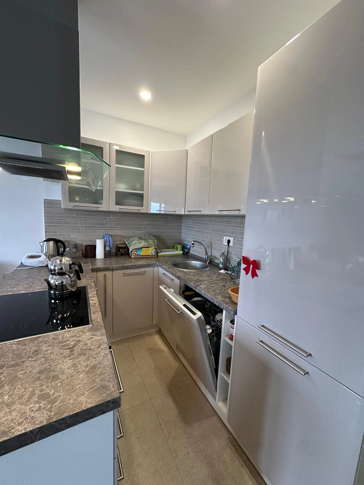 Dvosoban-stan-sa-pogledom-na-more-Pod-Kuk-Tivat-5 Dvosoban stan 87 m² – Tivat — fotografija 6
