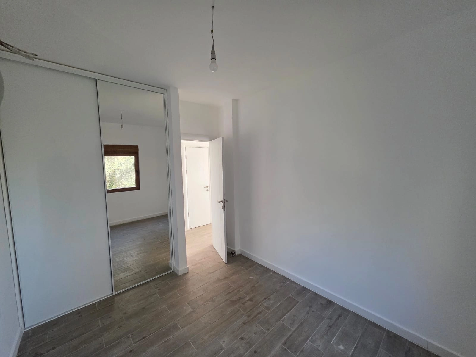 Trosoban-stan-sa-pogledom-na-more-u-Prznu-Budva-6 Trosoban stan 88 m² – Pržno, Budva — fotografija 7