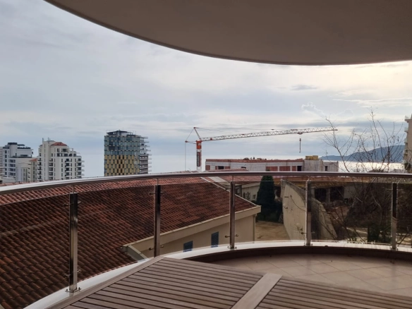 Trosoban stan 107 m² – Bečići, Budva — fotografija 5