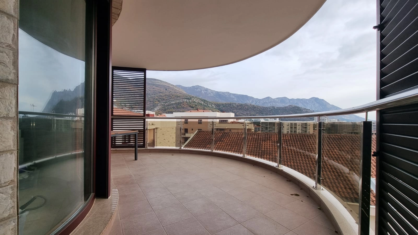 Trosoban stan 107 m² – Bečići, Budva — fotografija 6