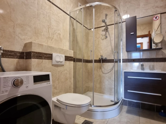 Trosoban stan 107 m² – Bečići, Budva — fotografija 10