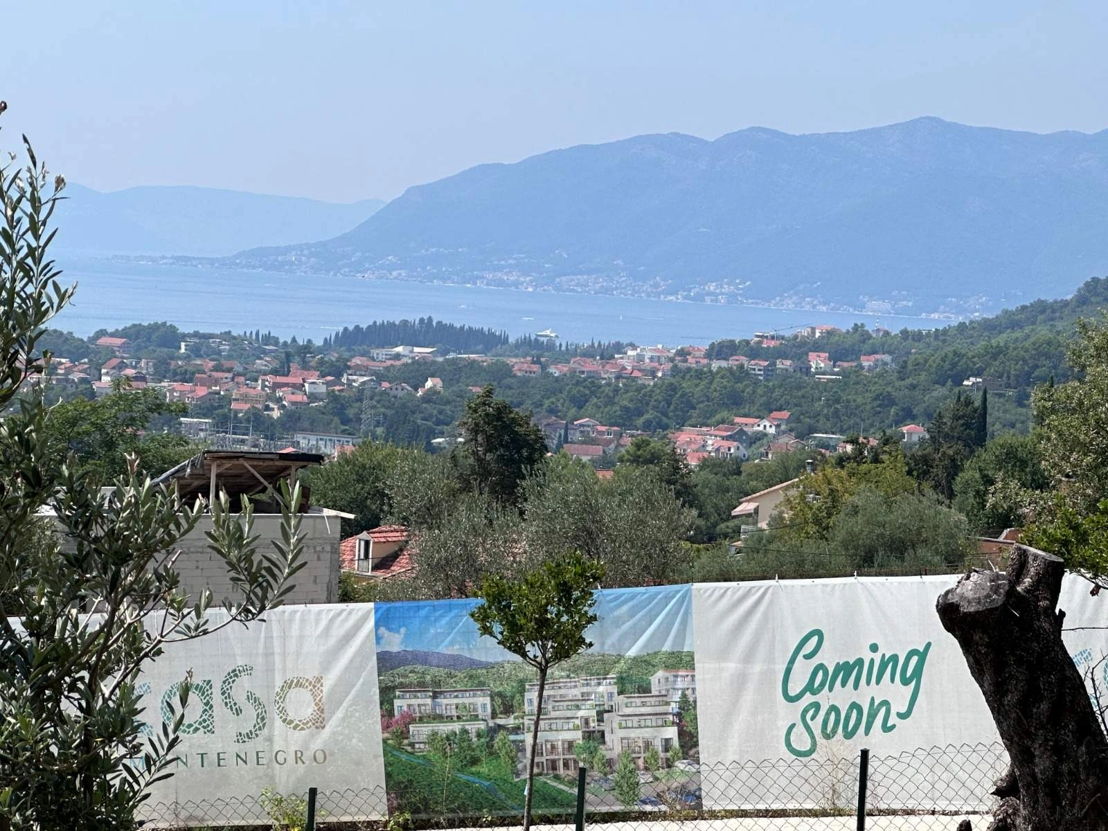 Jednosoban-stan-sa-terasom-i-bazenom-u-Kavacu-Kotor-6 Jednosoban stan 40 m² – Kavač, Kotor — fotografija 7