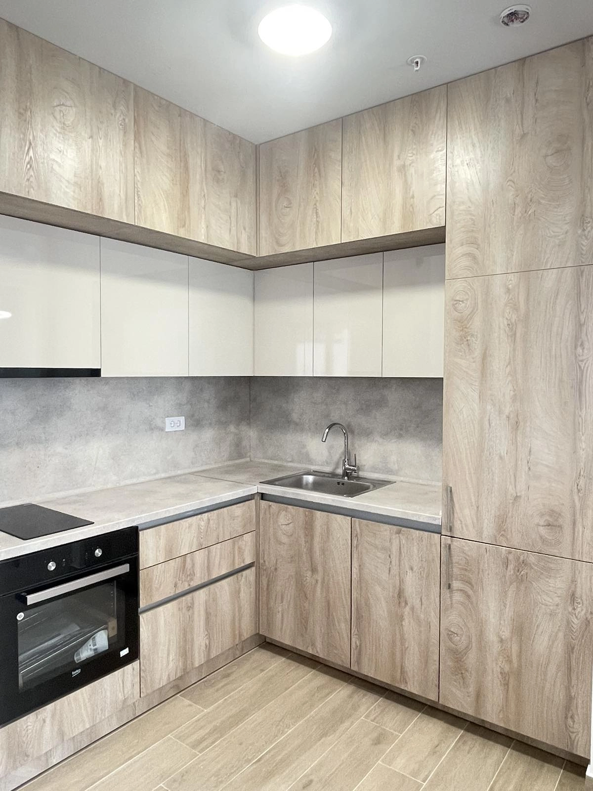 Garsonjera-sa-terasom-i-pogledom-na-more-Rafailovici-Budva-5 Garsonjera 72 m² – Rafailovići, Budva — fotografija 6