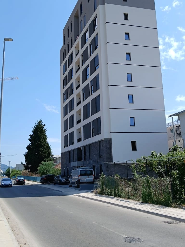 Trosoban-stan-sa-pogledom-na-more-Susanj-Bar-1 Trosoban stan 73 m² – Šušanj, Bar — fotografija 2