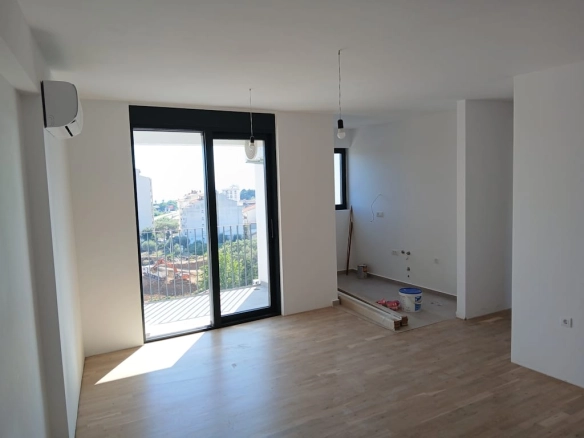 Trosoban stan 73 m² – Šušanj, Bar — fotografija 4