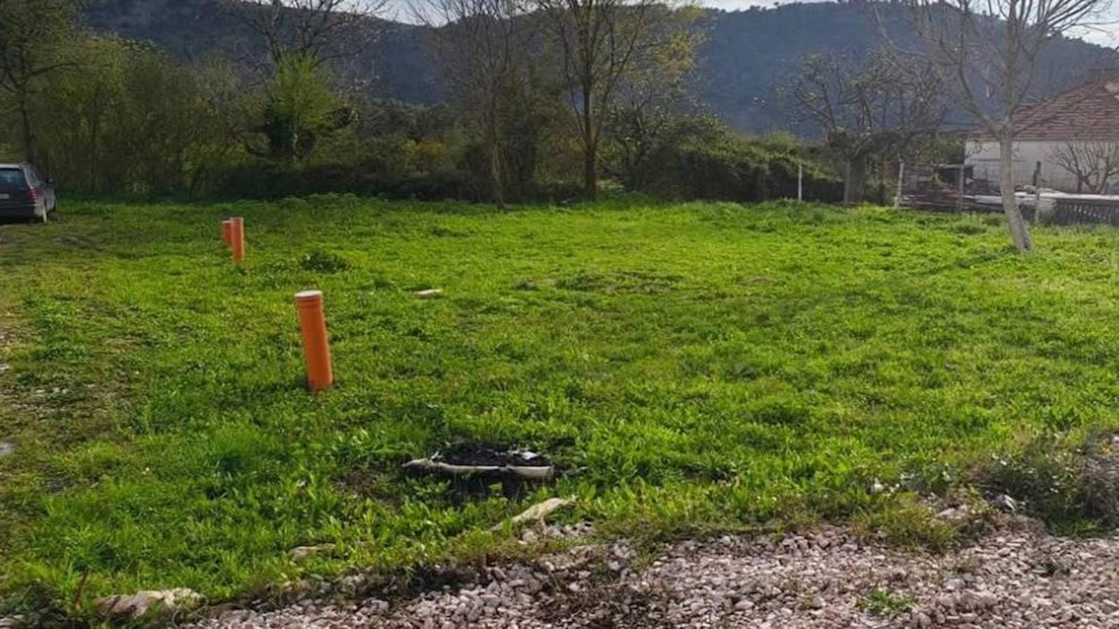 Urbanizovan-plac-od-866-m²-u-naselju-Polje-Bar-1 Plac 866 m² – Polje, Bar — fotografija 2