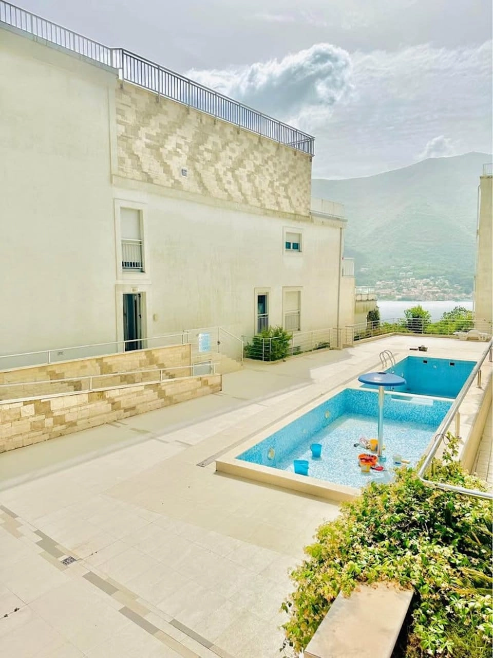 Penthaus-s-pogledom-na-zaliv-Dobrota-Kotor-9 Dvosoban stan 102 m² – Dobrota, Kotor — fotografija 10