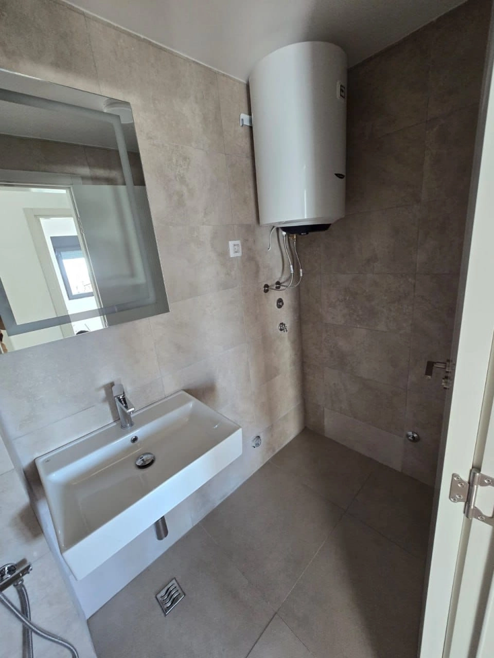 Dvosoban-stan-sa-pogledom-na-more-Susanj-Bar-9 Dvosoban stan 69 m² – Šušanj, Bar — fotografija 10