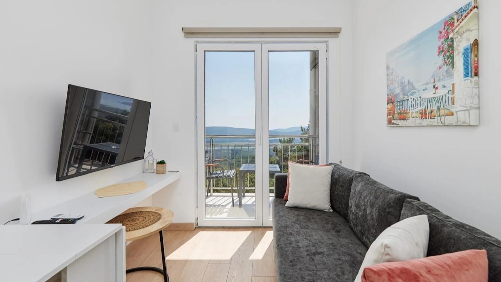 Jednosoban-stan-sa-pogledom-na-more-Kavac-Kotor-4 Jednosoban stan 24 m² – Kavač, Kotor — fotografija 5