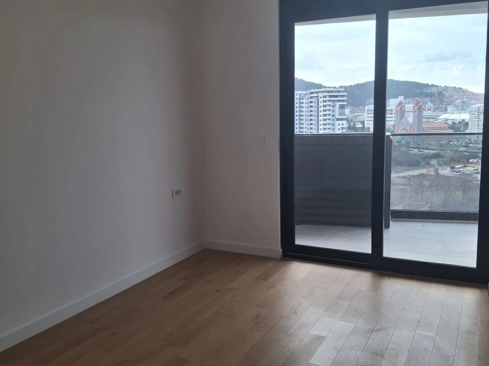 Dvosoban-stan-u-novogradnji-u-centru-Bara-4 Dvosoban stan 81 m² – Bar — fotografija 5