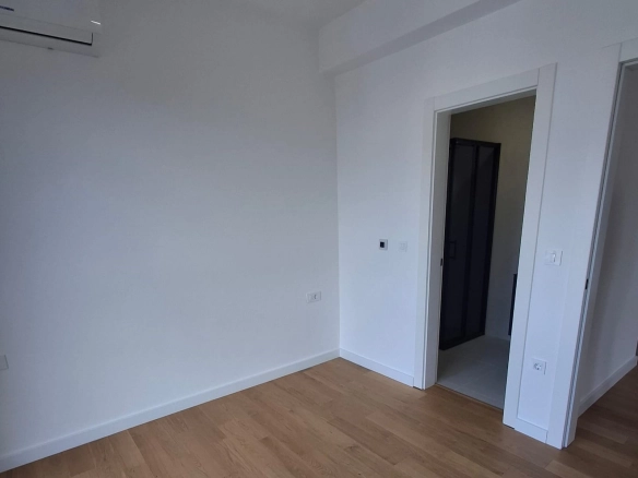 Dvosoban stan 81 m² – Bar — fotografija 7