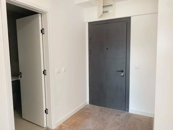 Dvosoban stan 74 m² – Bar — fotografija 6