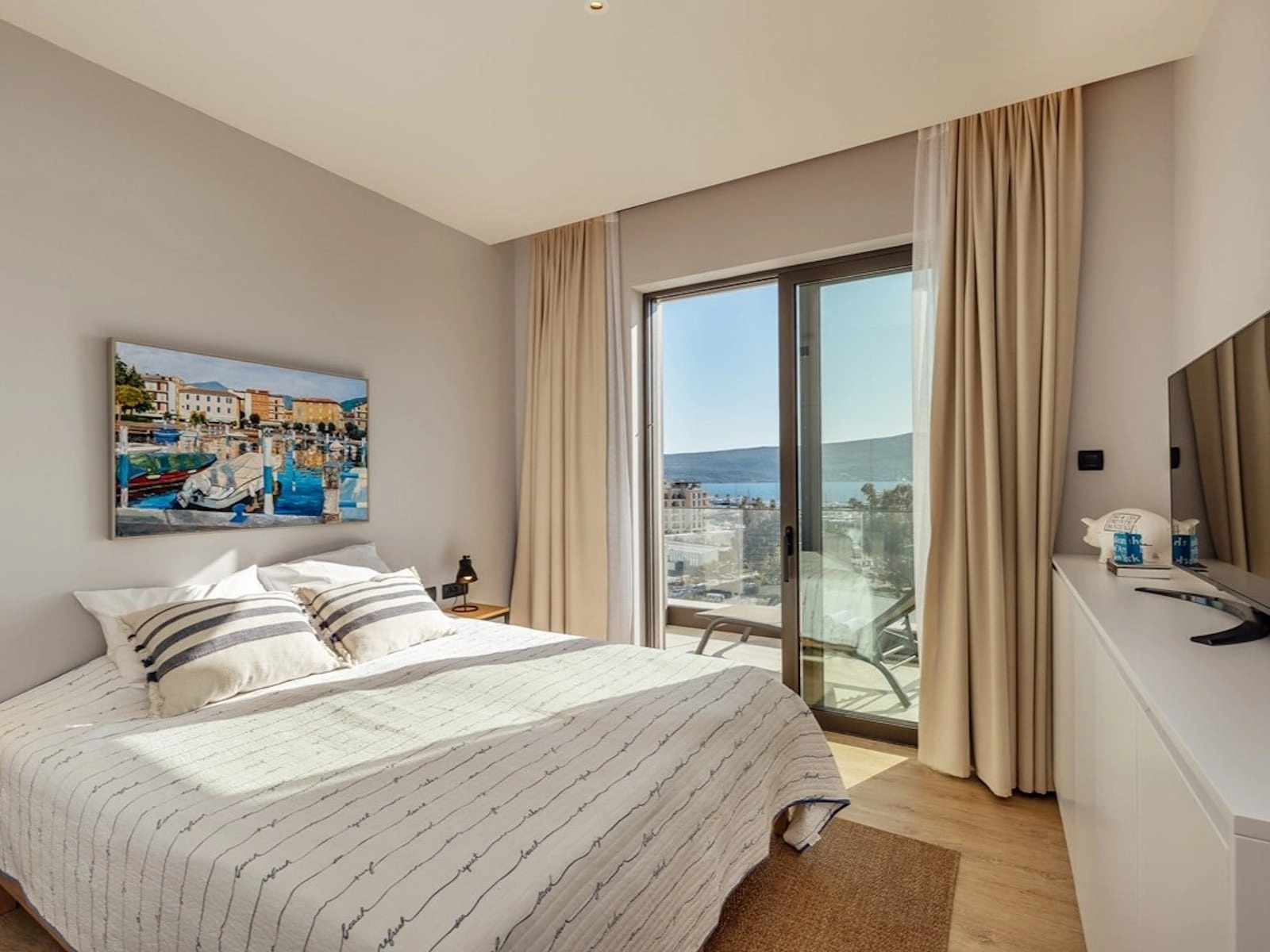 Dupleks-penthouse-u-Porto-Montenegru-Tivat-8 Dvosoban stan 179 m² – Tivat — fotografija 9