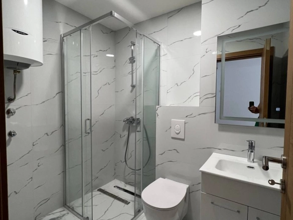 Dvosoban stan 93 m² – Kamenovo, Budva — fotografija 6
