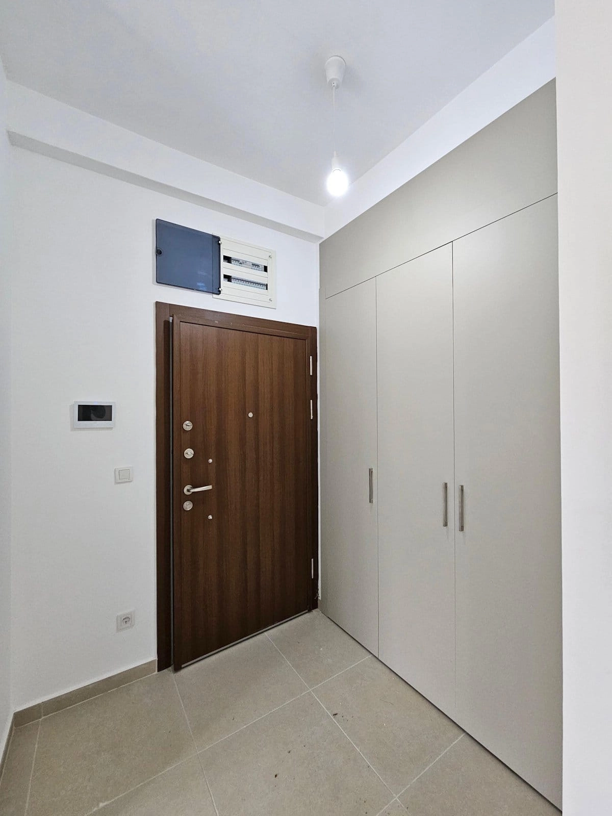 Garsonjera-u-novogradnji-u-Baru-4 Garsonjera 41 m² – Bar — fotografija 5