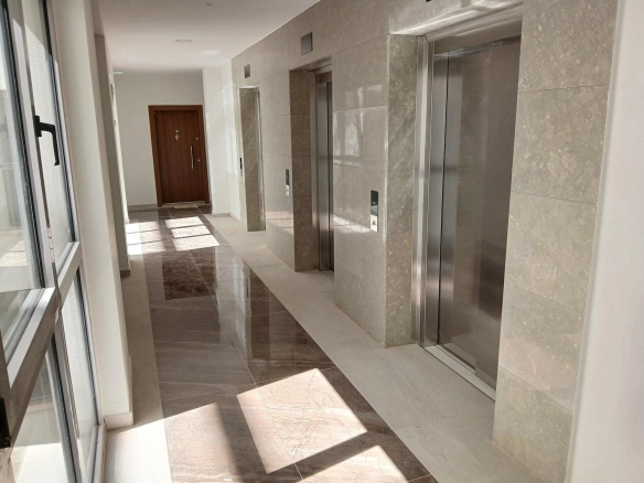 Garsonjera 41 m² – Bar — fotografija 7