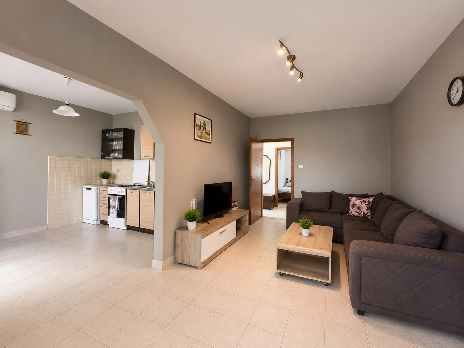 Dvosoban stan 80 m² – Krašići, Tivat — fotografija 2
