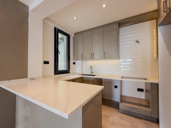 Trosoban stan 93 m² – Komoševina, Budva — fotografija 6