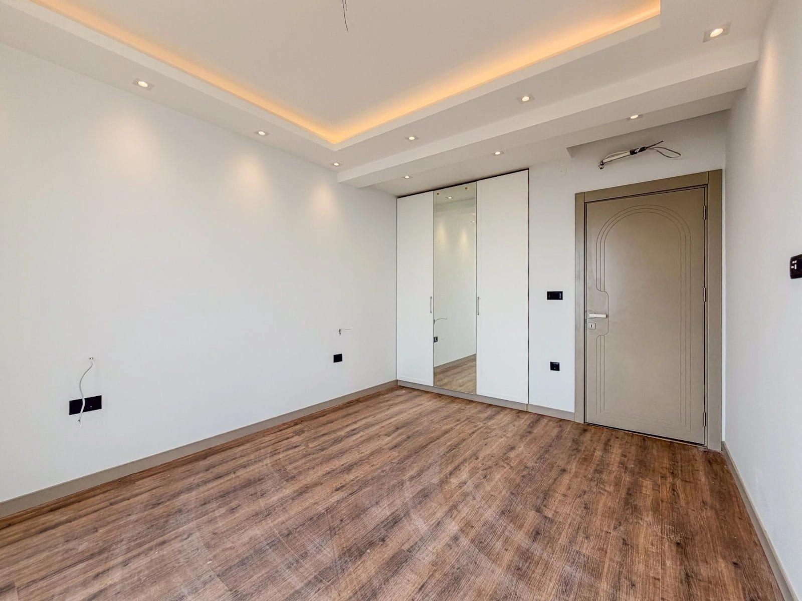 Trosoban-stan-sa-pogledom-na-more-Komosevina-Budva-7 Trosoban stan 93 m² – Komoševina, Budva — fotografija 8
