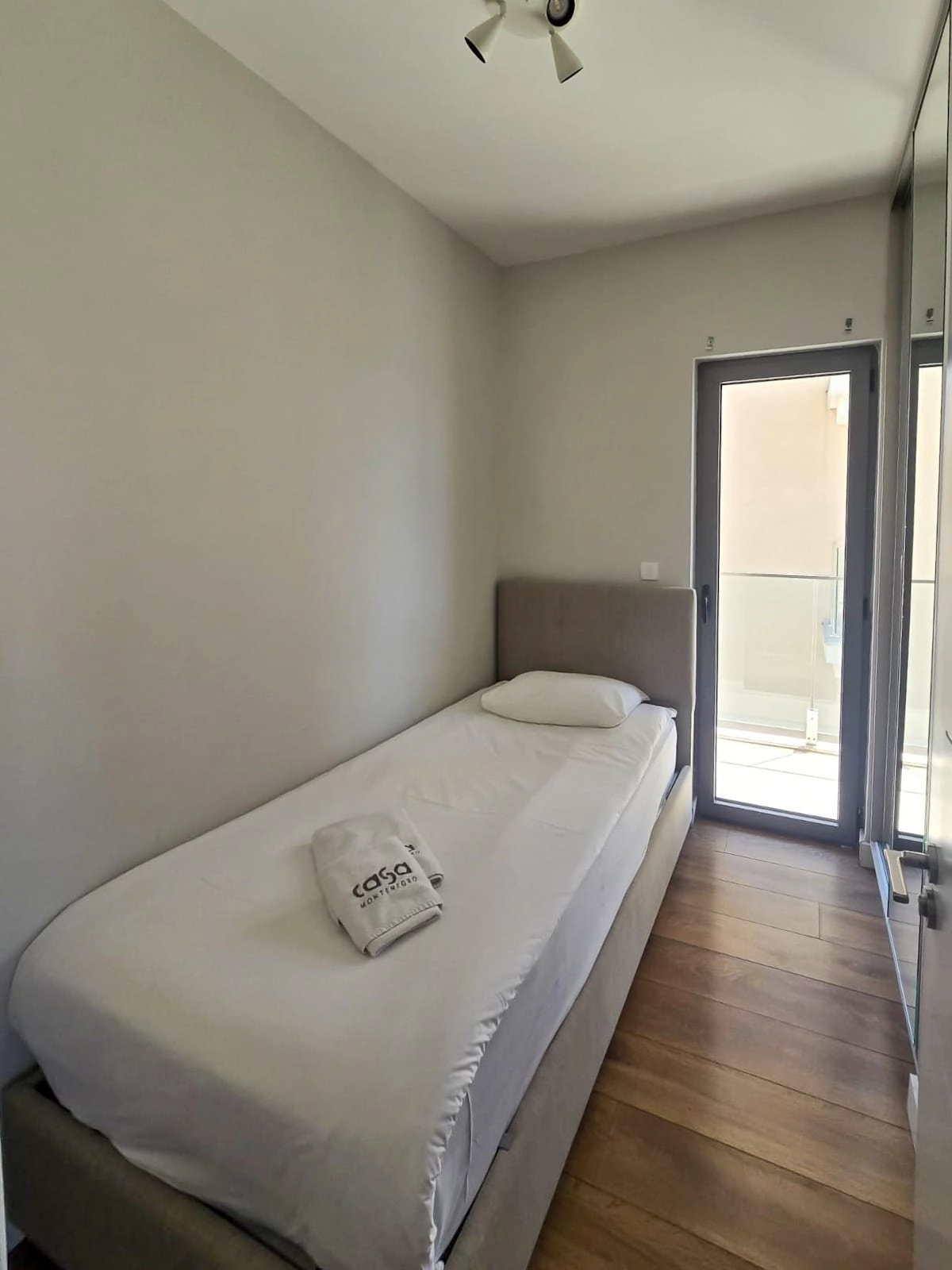 Dvosoban-stan-s-pogledom-na-zaliv-Kavac-Kotor-8 Dvosoban stan 41 m² – Kavač, Kotor — fotografija 9