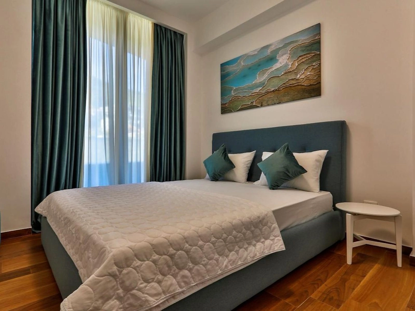 Dvosoban-stan-u-kompleksu-Royal-Gardens-Budva-7 Dvosoban stan 100 m² – Centar, Budva — fotografija 8